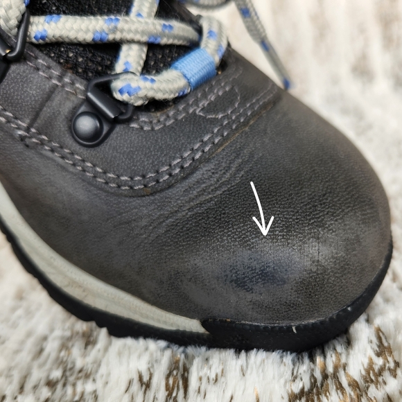 Columbia "Newton Ridge Plus Waterproof" Hiking Boot Grey | Women's Size 9.5 Wide - Picture 12 of 16